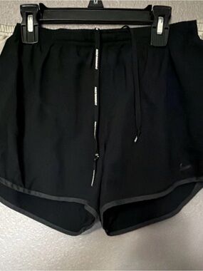 Nike Black Women's Athletic Running Shorts with Drawstring